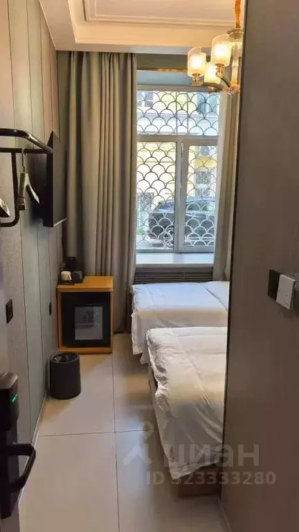 Комната Приморский край, Владивосток Светланская ул., 16 - Фото 1