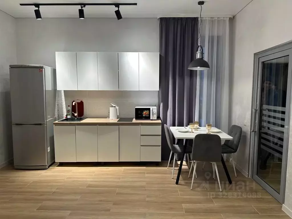 Дом в Пермский край, Губаха Коммунистическая ул., 8/1 (100 м) - Фото 1