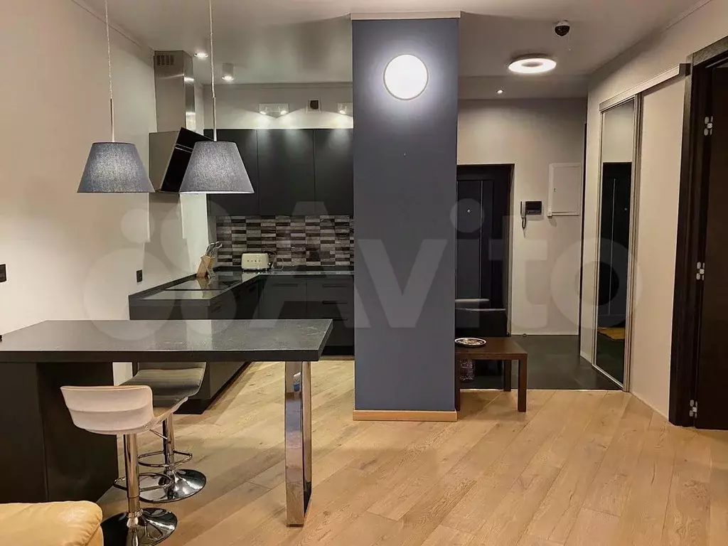 2-к. квартира, 60 м, 2/16 эт. - Фото 0