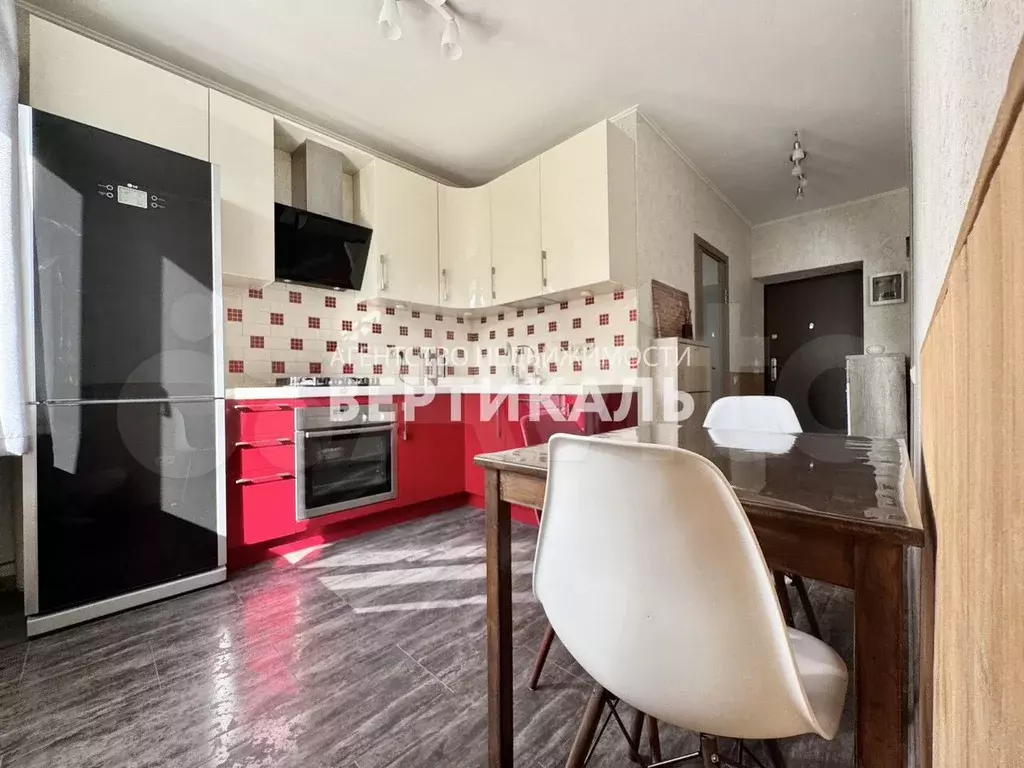 1-к. квартира, 35 м, 5/5 эт. - Фото 0