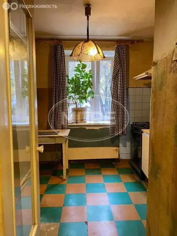 3-комнатная квартира: Калининград, улица Космонавта Леонова, 5 (63.7 ... - Фото 1