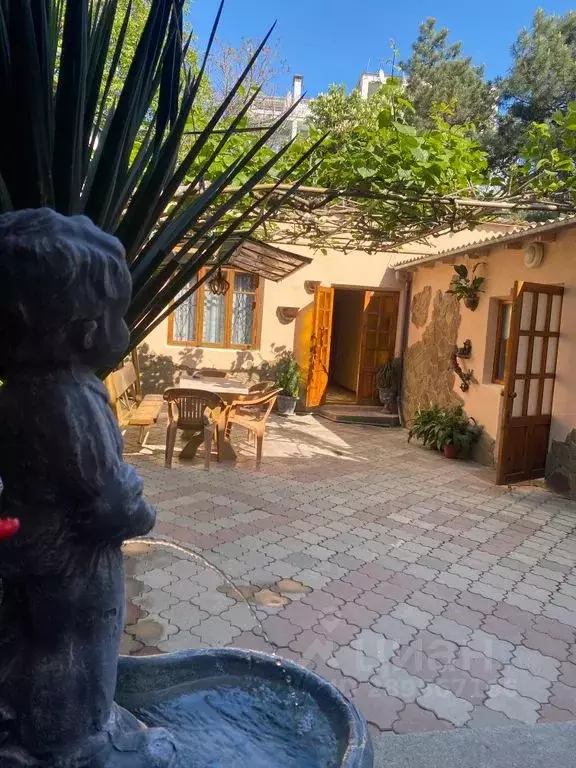 Дом в Крым, Алушта ул. Карла Маркса, 4 (80 м) - Фото 0