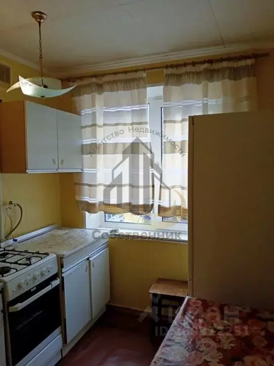 1-к кв. Белгородская область, Старый Оскол Приборостроитель мкр, 18А ... - Фото 1