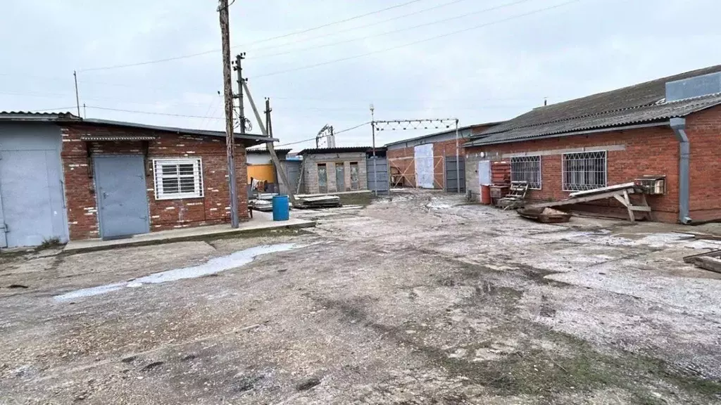 Склад в Краснодарский край, Динской район, Новотитаровская ст-ца ... - Фото 2