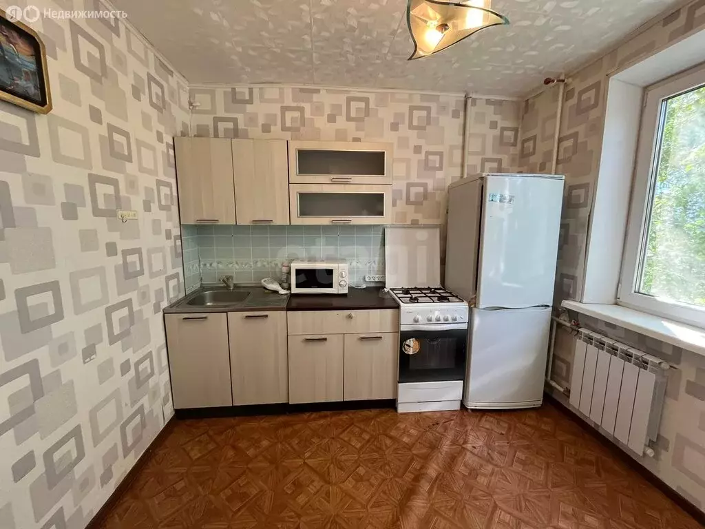 3-комнатная квартира: Усинск, Молодёжная улица, 13 (61 м) - Фото 2