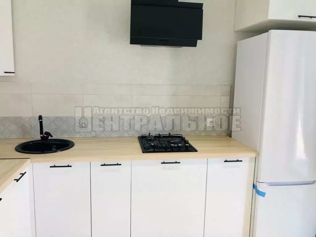 1-к кв. Смоленская область, Смоленск ш. Киевское, 58 (42.0 м) - Фото 1