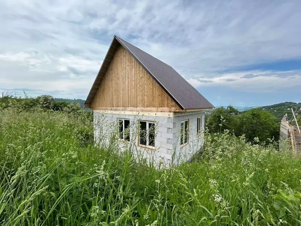 Дом в Алтай, Горно-Алтайск пер. Овражный, 8 (30 м) - Фото 0