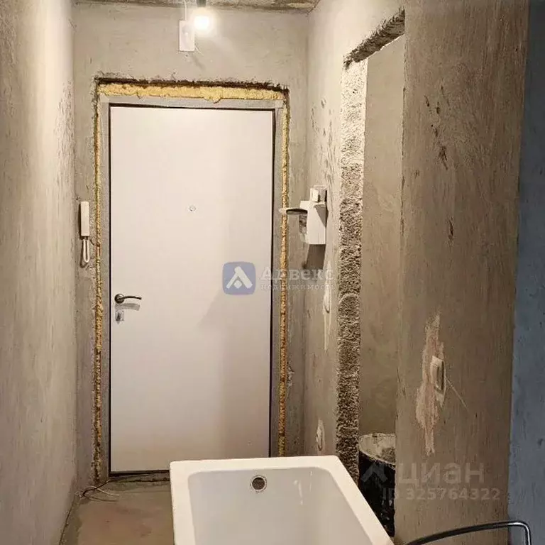 Студия Тюменская область, Тюмень ул. Новоселов, 113 (20.0 м) - Фото 1