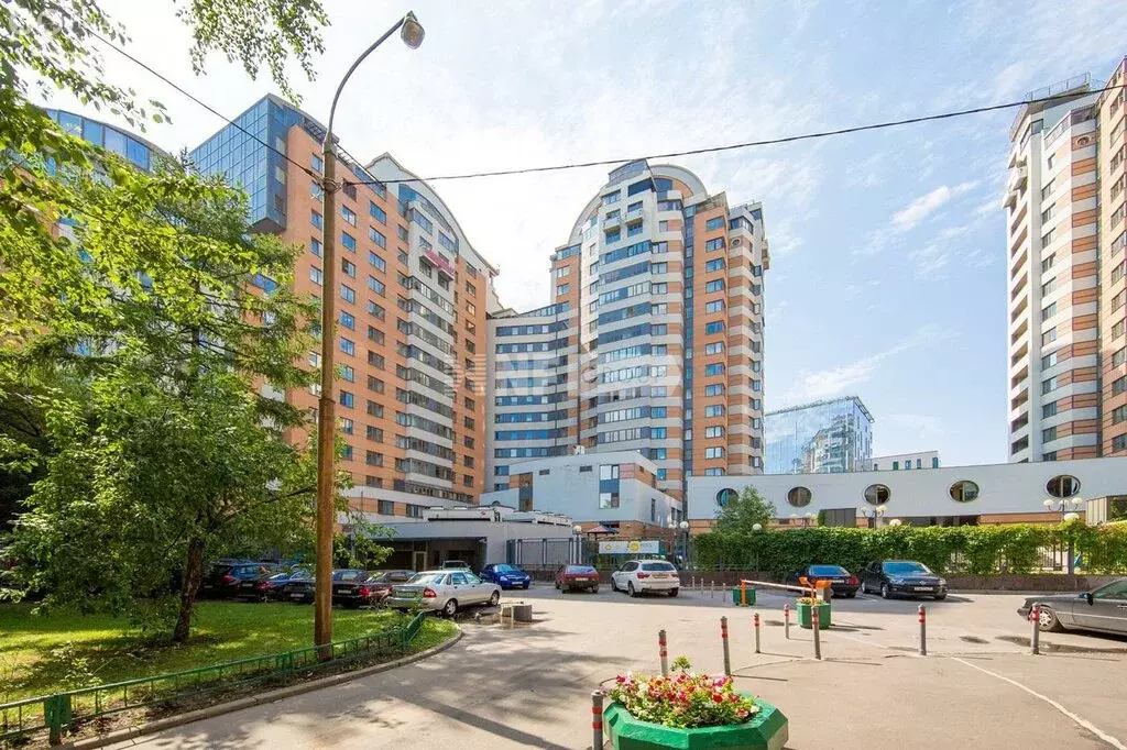3-комнатная квартира: Москва, Комсомольский проспект, 32 (97 м) - Фото 1