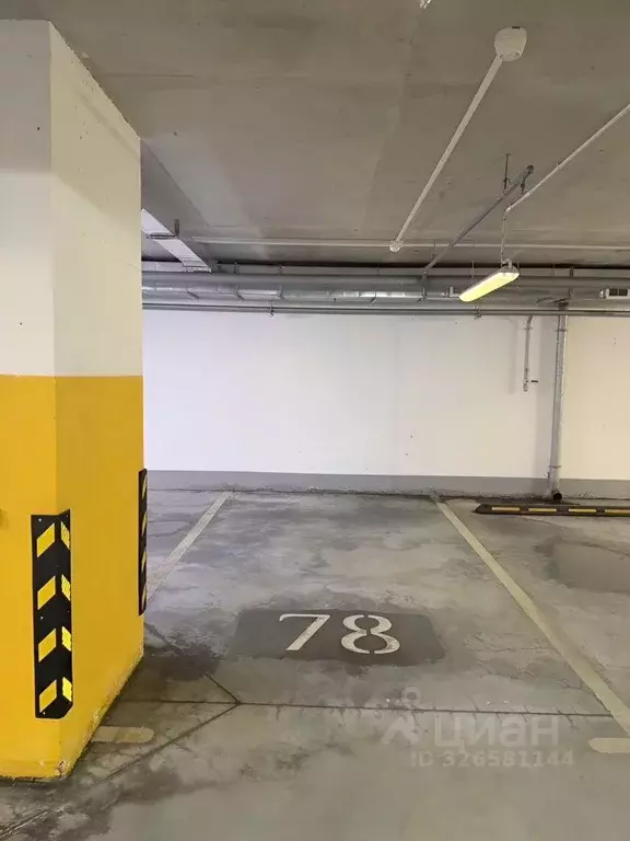 Гараж в Санкт-Петербург Смольный просп., 17 (13 м) - Фото 2