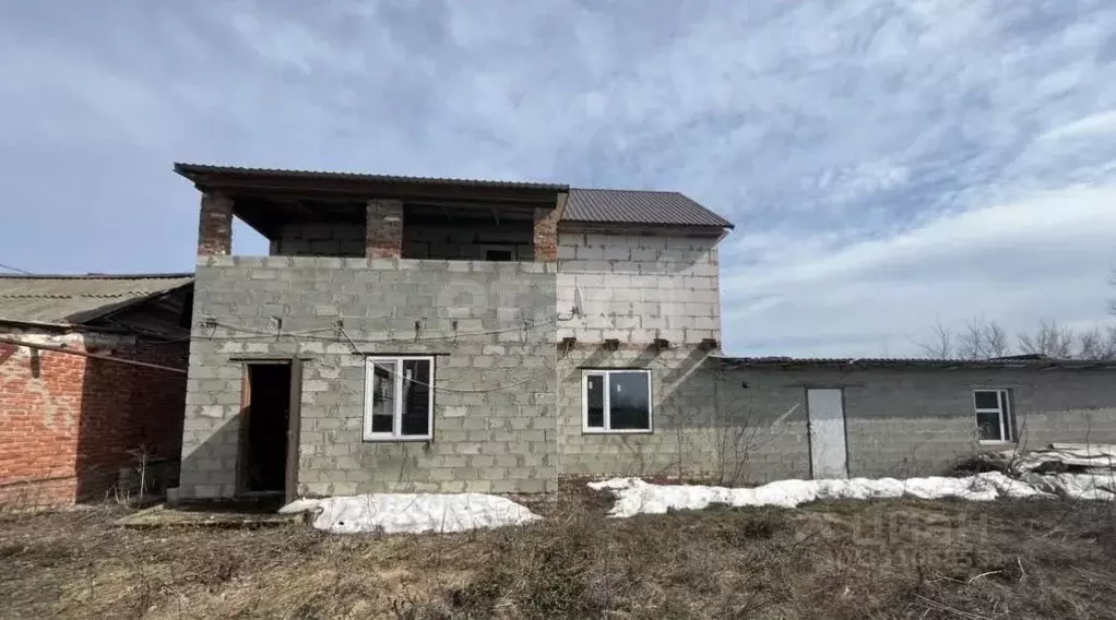 Дом в Саратовская область, Красноармейск ул. Строителей, 34 (97 м) - Фото 1