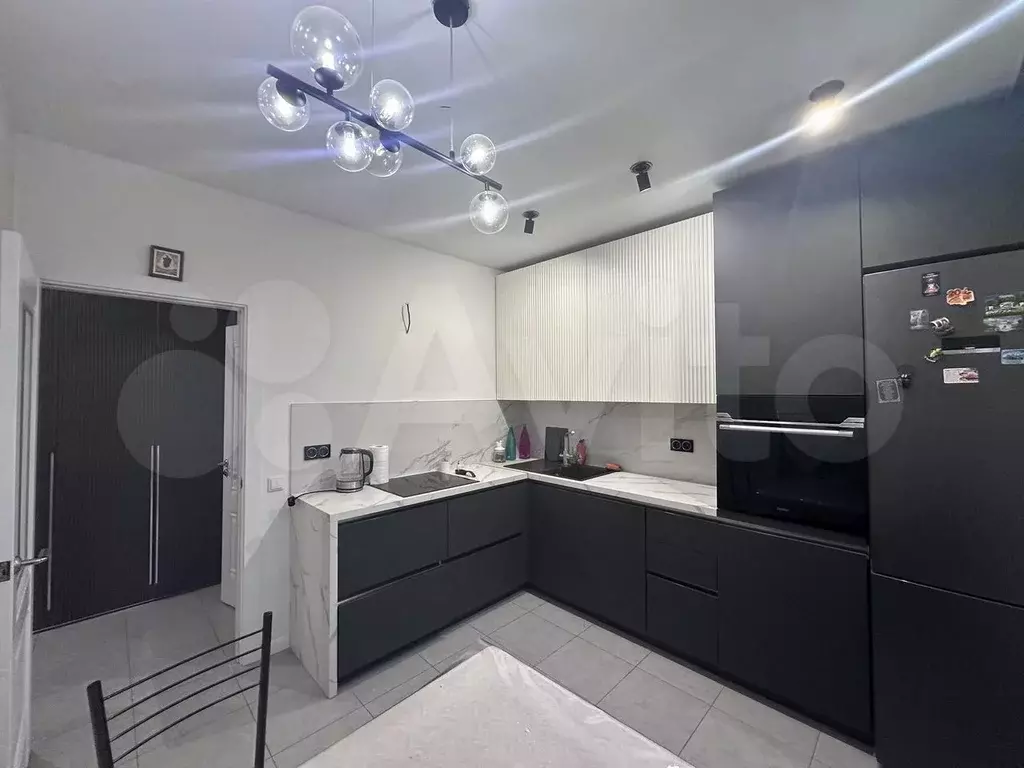 2-к. квартира, 60 м, 8/17 эт. - Фото 1