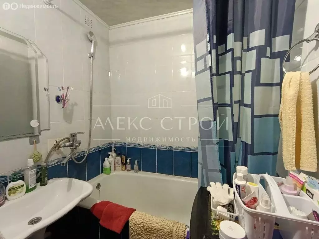 3-комнатная квартира: Майкоп, Пионерская улица, 381 (61.3 м) - Фото 2