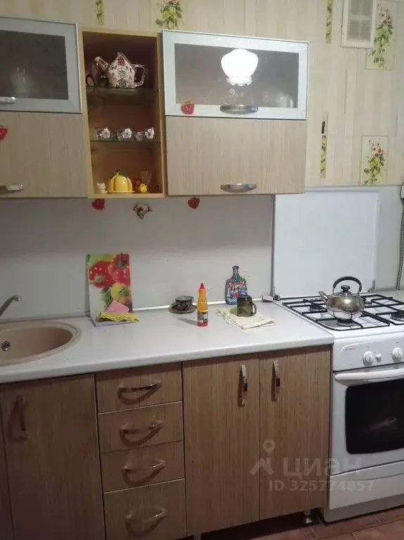 2-к кв. Краснодарский край, Краснодар ул. Селезнева, 102 (52.0 м) - Фото 1