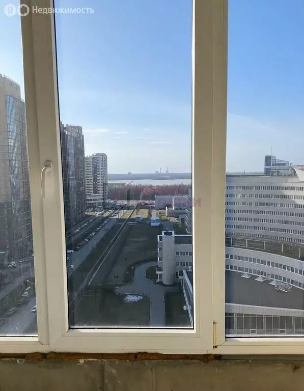 1-комнатная квартира: Санкт-Петербург, улица Оптиков, 52к2Г (40.8 м) - Фото 1