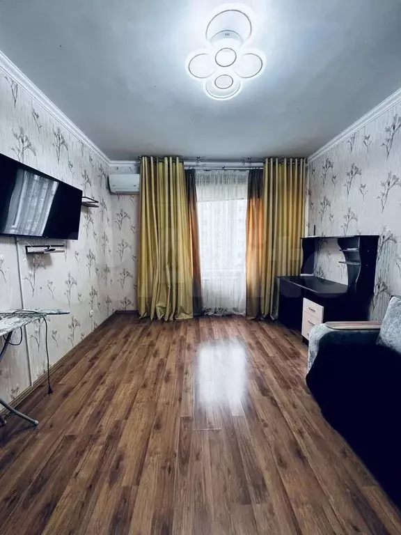 1-к. квартира, 40 м, 5/12 эт. - Фото 0