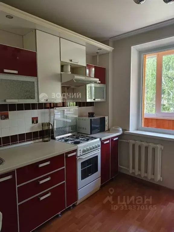 2-к кв. Чувашия, Чебоксары Хузангая ул., 9к1 (53.0 м) - Фото 0