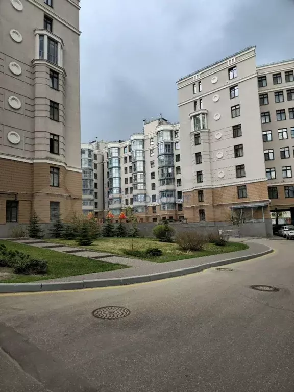 3-к. квартира, 148 м, 4/8 эт. - Фото 0