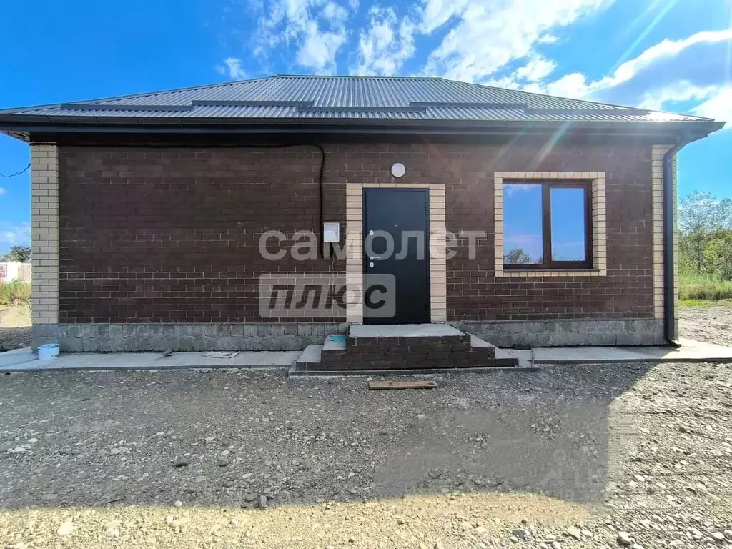 Дом в Краснодарский край, Апшеронск Кленовая ул. (50 м) - Фото 1