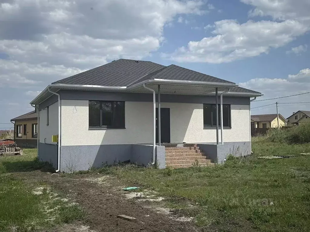 Дом в Белгородская область, Белгородский район, Разумное рп ул. ... - Фото 0