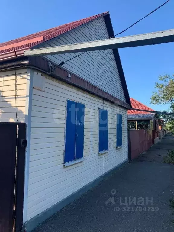 Дом в Адыгея, Майкоп Железнодорожная ул. (45 м) - Фото 1
