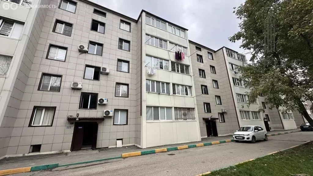 3-комнатная квартира: Грозный, улица Л.И. Яшина, 14 (72.4 м) - Фото 1