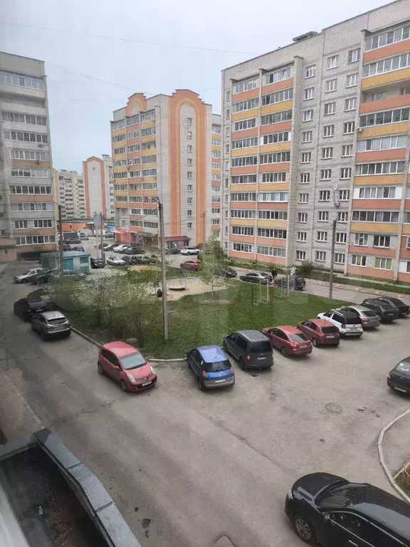 2-к. квартира, 65 м, 3/10 эт. - Фото 0