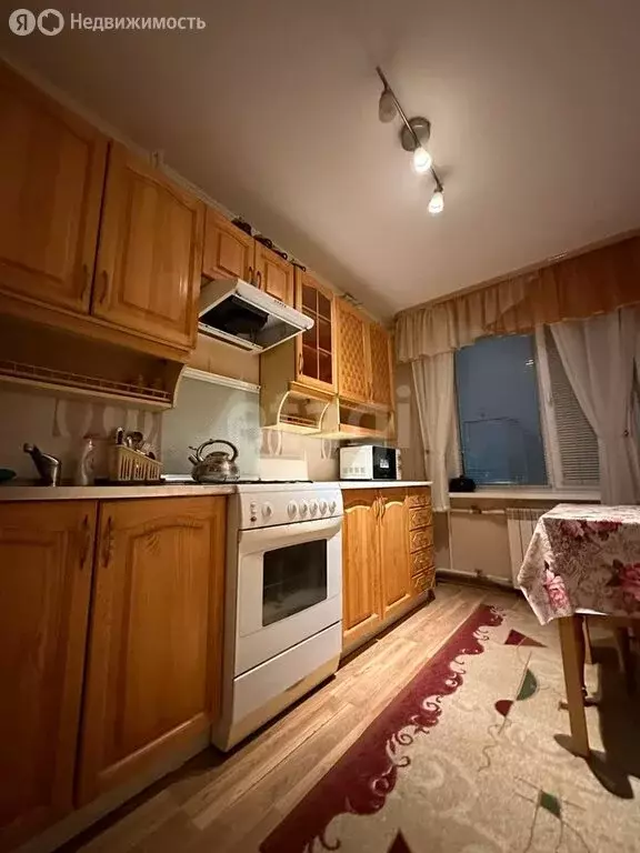 2-комнатная квартира: Усинск, Комсомольская улица, 1 (49.8 м) - Фото 1