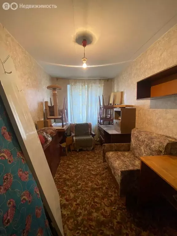 3-комнатная квартира: Еманжелинск, улица Титова, 10 (59.9 м) - Фото 2