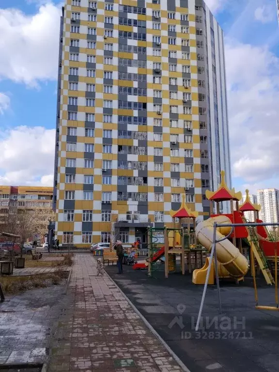 1-к кв. Красноярский край, Красноярск Октябрьская ул., 10Б (35.0 м) - Фото 1