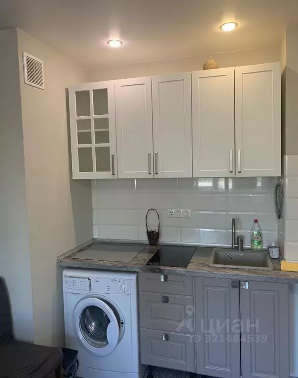 Студия Иркутская область, Иркутск Байкальская ул., 238А (20.0 м) - Фото 0