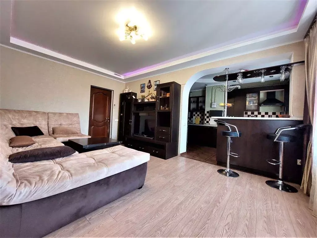 Квартира, 3 комнаты, 76 м - Фото 0