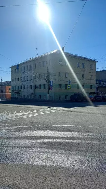 3-к кв. Курская область, Курск ул. Радищева, 6 (58.2 м) - Фото 1