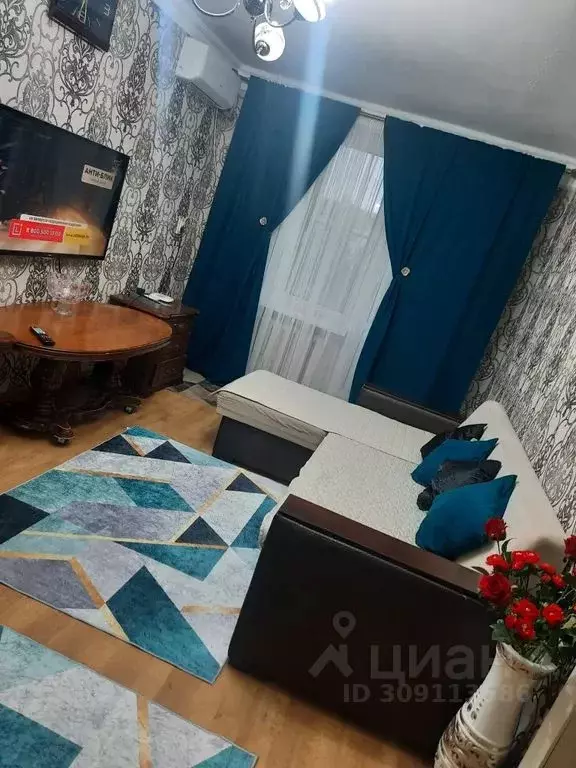2-к кв. Дагестан, Каспийск ул. Орджоникидзе, 27 (45.0 м) - Фото 0