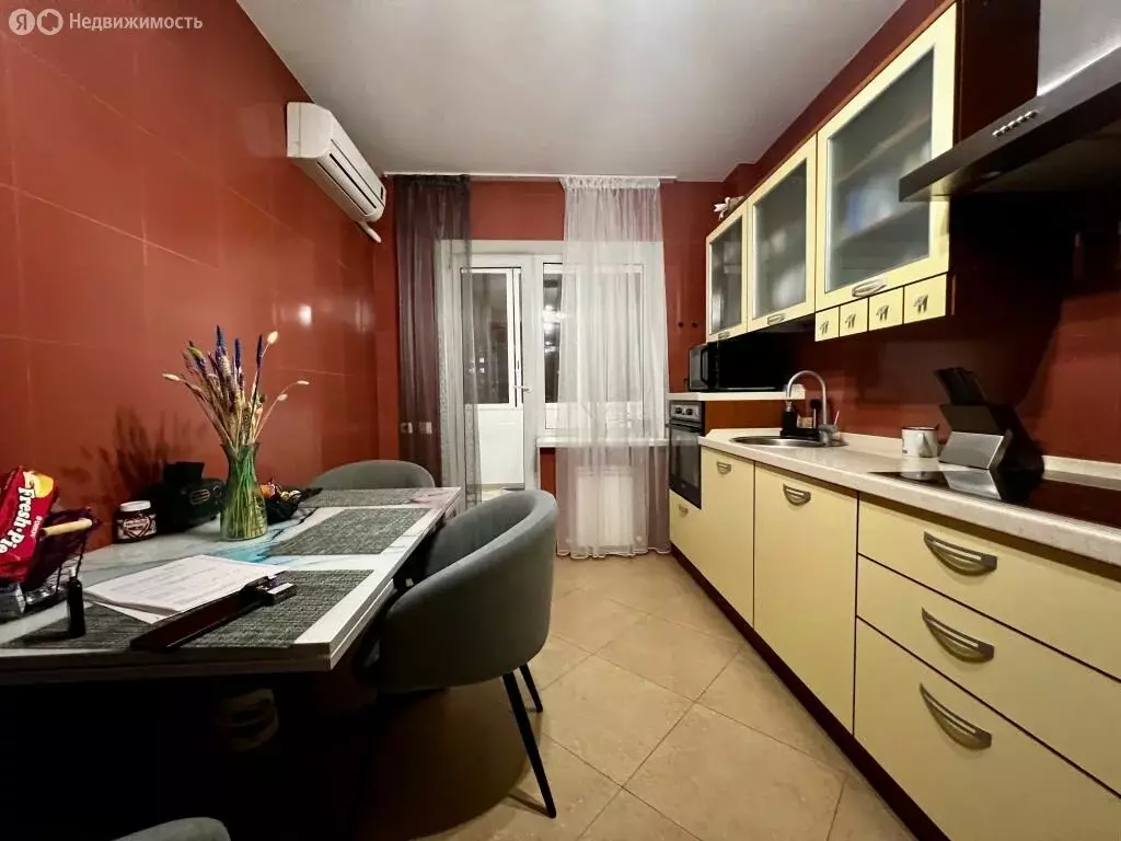 2-комнатная квартира: Волжский, улица имени Генерала Карбышева, 138 ... - Фото 2