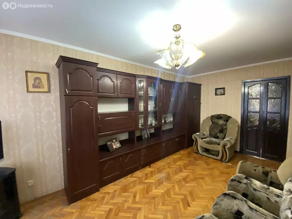 3-комнатная квартира: Кропоткин, улица Гоголя, 106 (60 м) - Фото 1