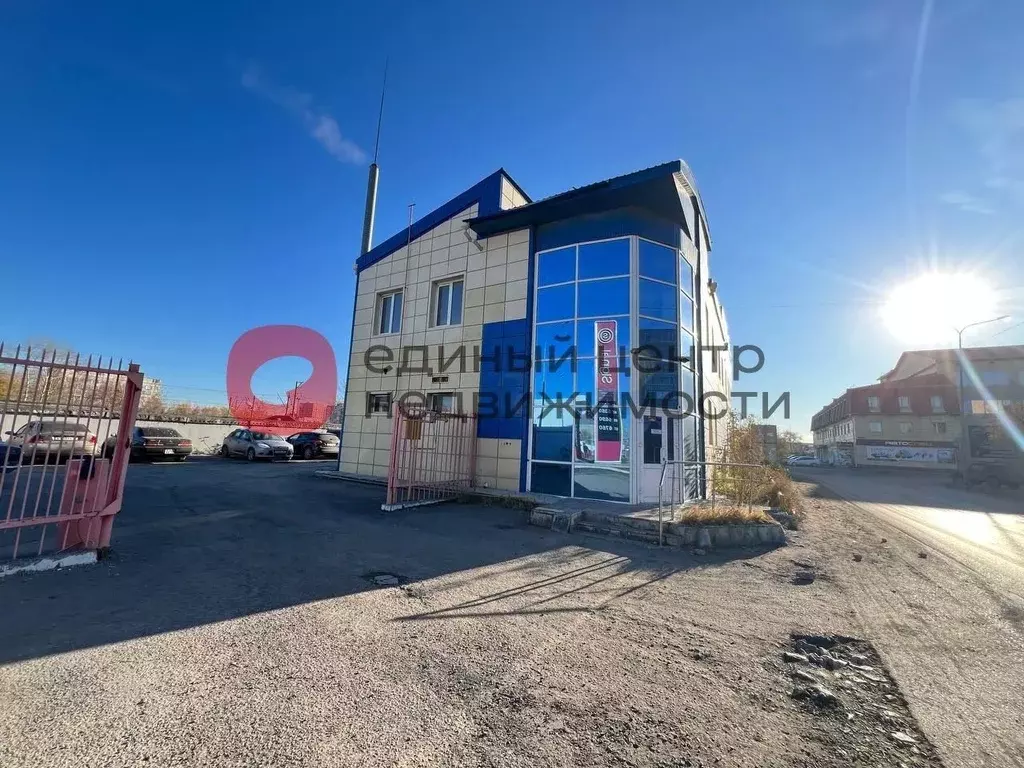 Помещение свободного назначения в Тюменская область, Тюмень ул. 30 лет ... - Фото 1