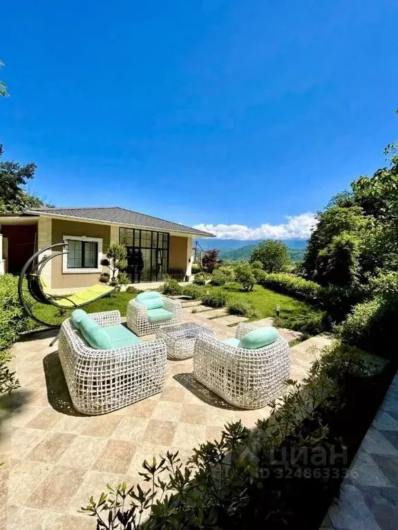 Дом в Краснодарский край, Сочи городской округ, с. Веселое  (100 м) - Фото 1