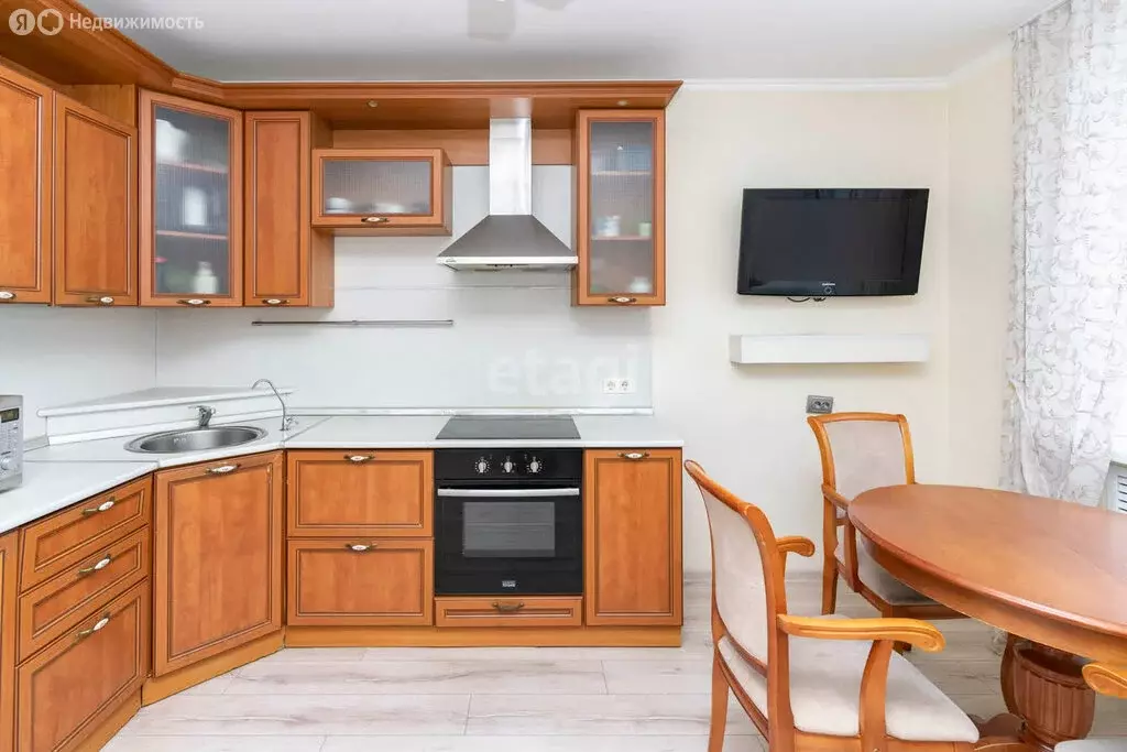 2-комнатная квартира: Тюмень, улица Пермякова, 82к1 (66.7 м) - Фото 2