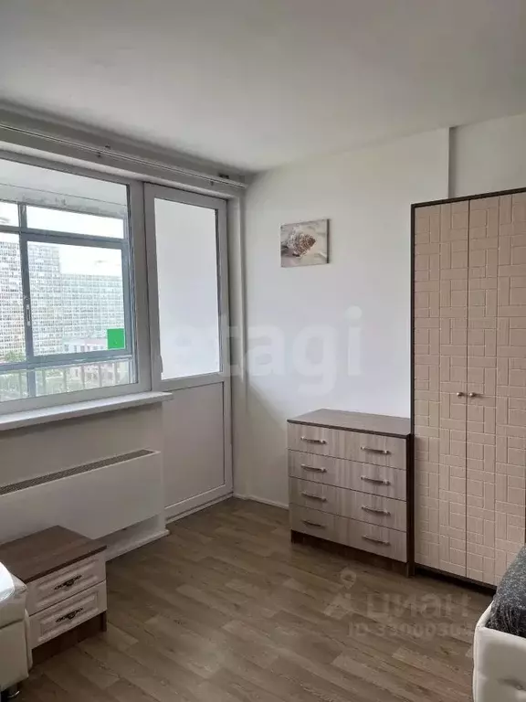 Студия Свердловская область, Екатеринбург ул. Рощинская, 21к1 (27.2 м) - Фото 2