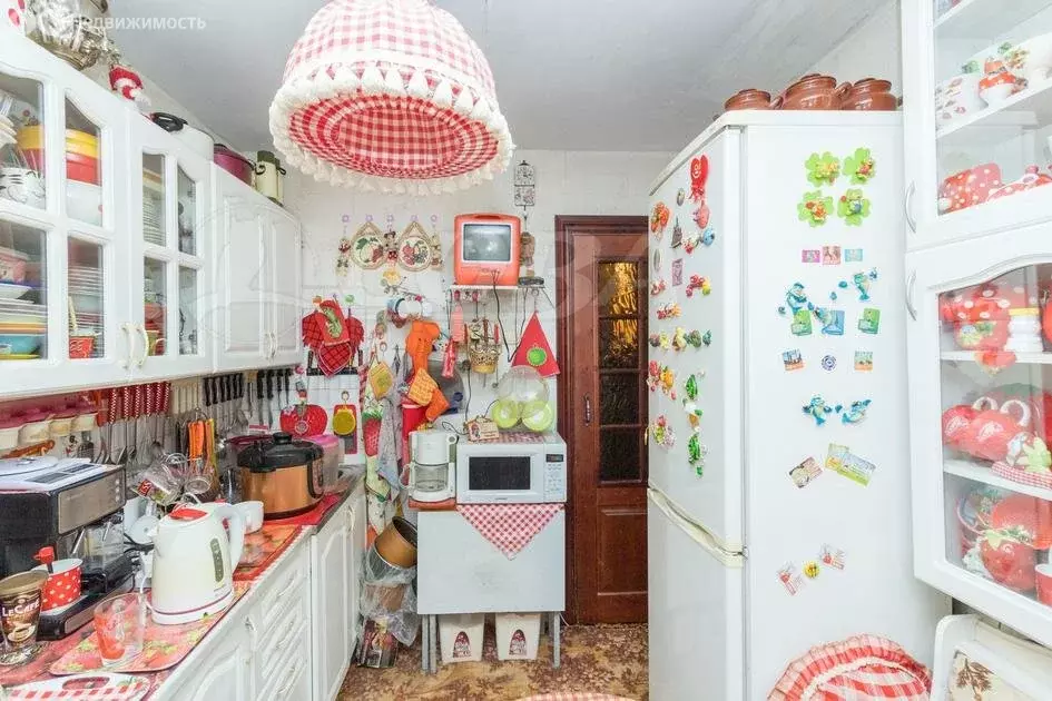 3-комнатная квартира: Тюмень, улица Ленина, 57 (61.6 м) - Фото 1