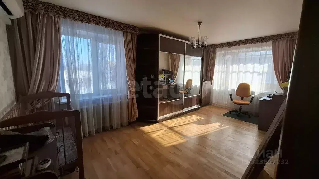 3-к кв. Воронежская область, Воронеж ул. Героев Сибиряков, 12 (61.2 м) - Фото 1