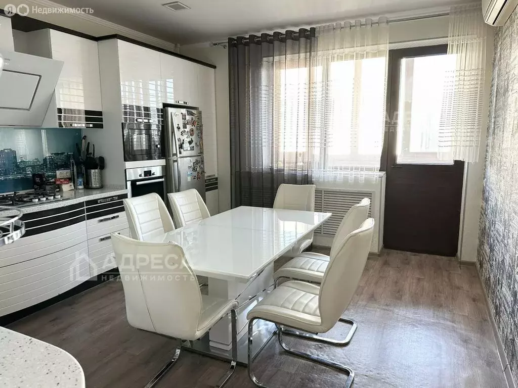 2-комнатная квартира: Азов, Петровская площадь, 5/30 (88 м) - Фото 2