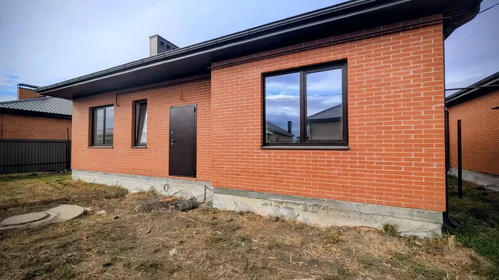 Дом в Ростовская область, Батайск Ейская ул. (95 м) - Фото 1