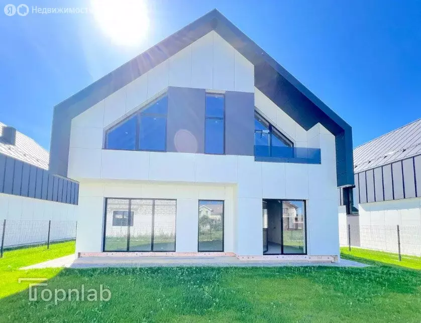 Дом в Зеленоградск, Полевая улица, 12Б (201.5 м) - Фото 1