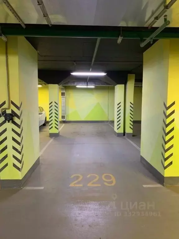 Гараж в Москва пос. Коммунарка, ул. Сосенский Стан, 17 (30 м) - Фото 1