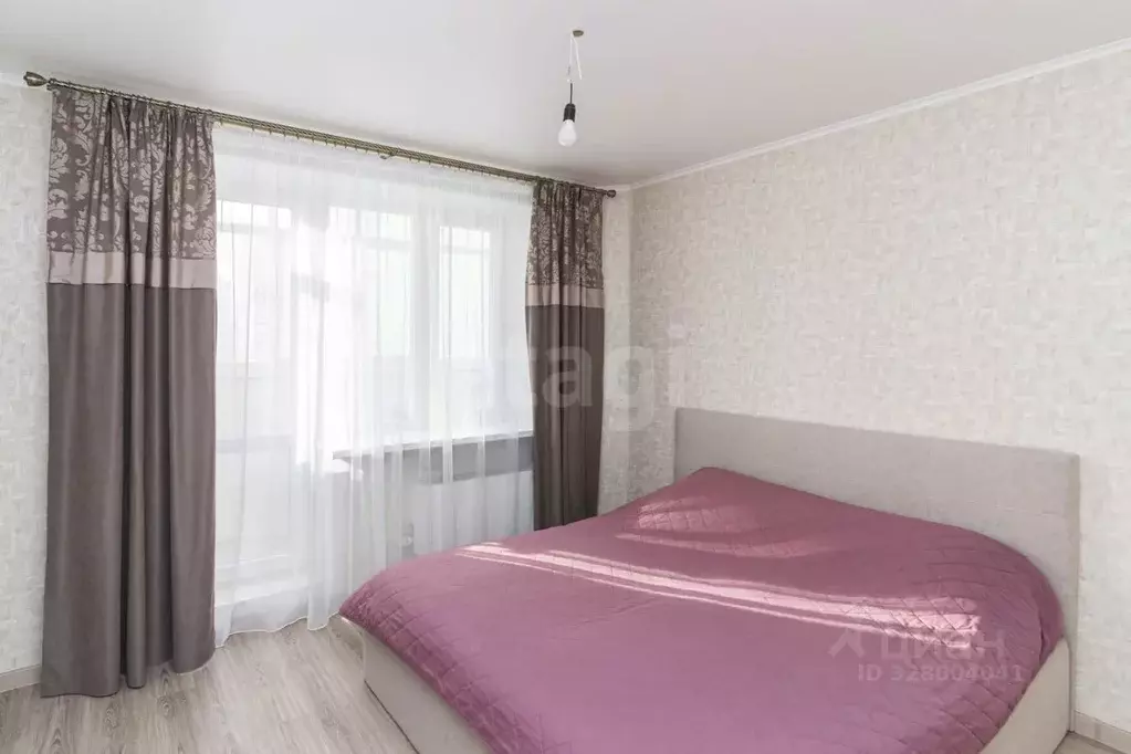 1-к кв. Тюменская область, Тюмень ул. Федюнинского, 56 (47.5 м) - Фото 1