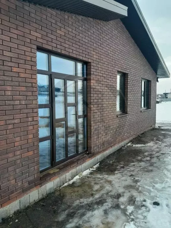 Дом в Белгородская область, Старооскольский городской округ, с. ... - Фото 2