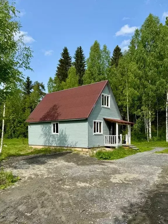 Дом в Карелия, Лахденпохский муниципальный округ, пос. Харвиа ул. ... - Фото 0