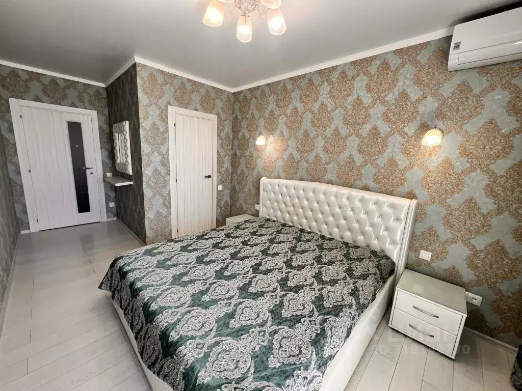 1-к кв. Самарская область, Самара просп. Карла Маркса, 4А (89.0 м) - Фото 0